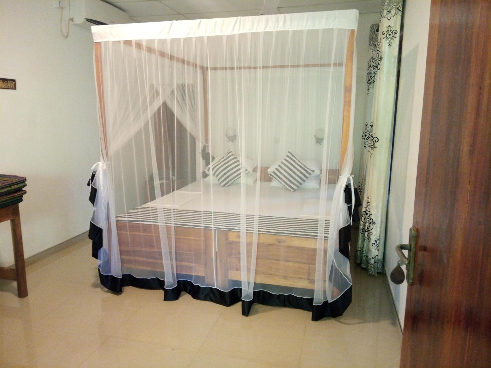 Sansala Guesthouse & Restaurant Tangalle Bilik gambar