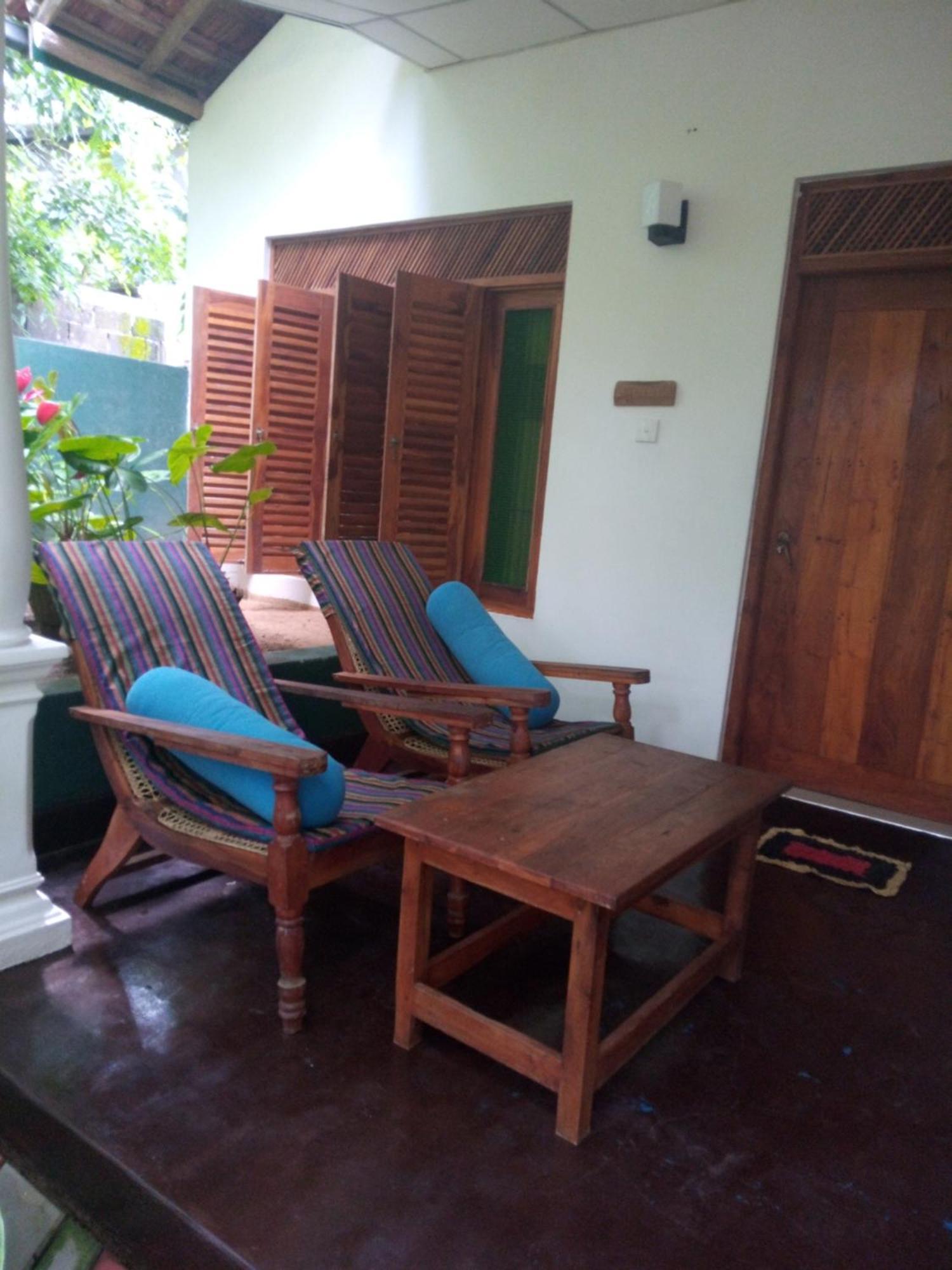 Sansala Guesthouse & Restaurant Tangalle Bilik gambar