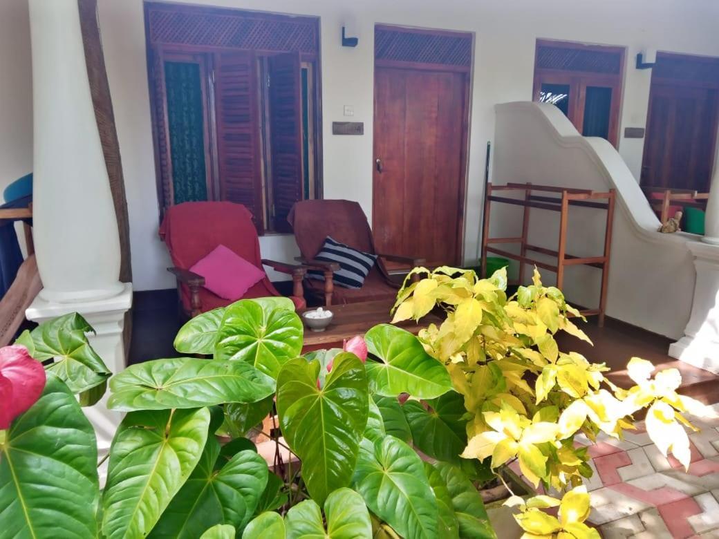 Sansala Guesthouse & Restaurant Tangalle Bilik gambar