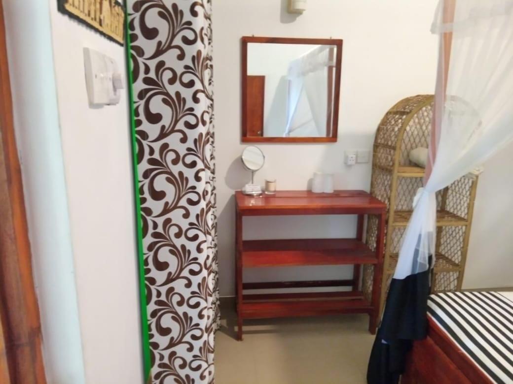 Sansala Guesthouse & Restaurant Tangalle Bilik gambar